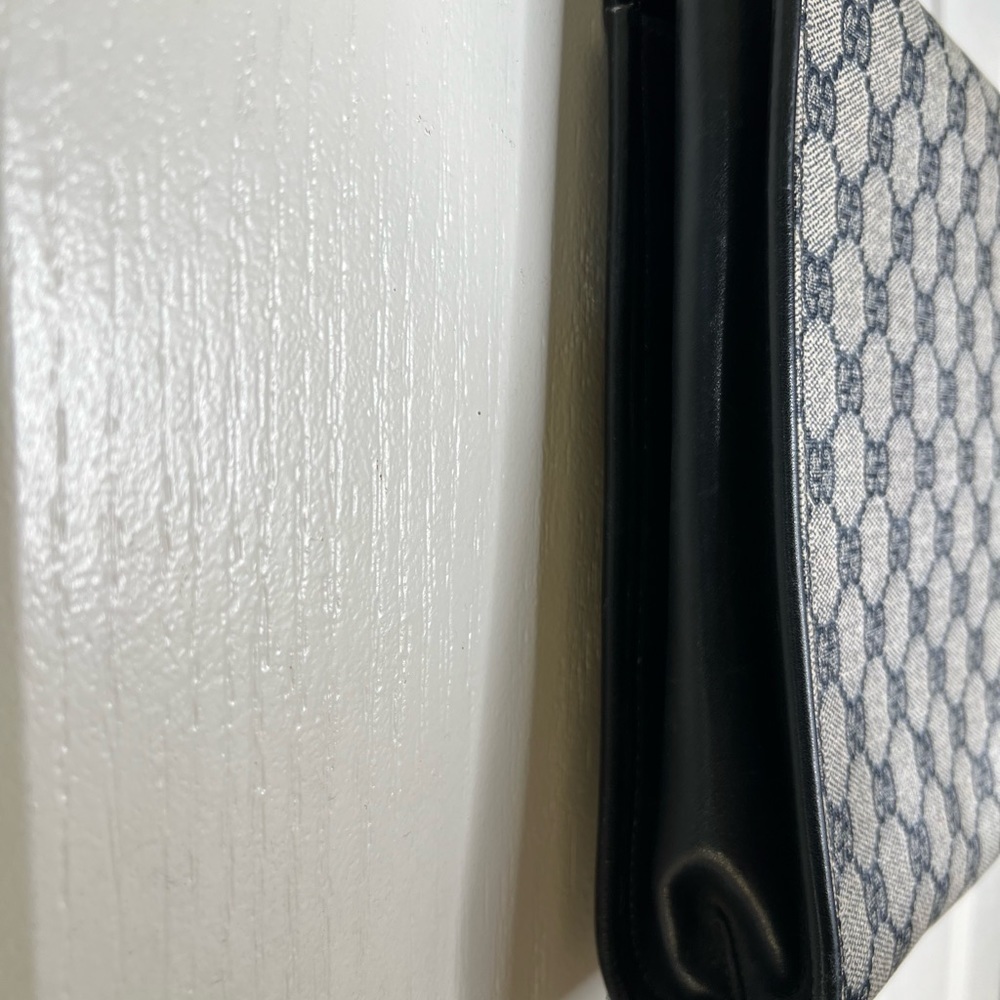 Vintage Gucci Shoulder Bag - Picture 12 of 16
